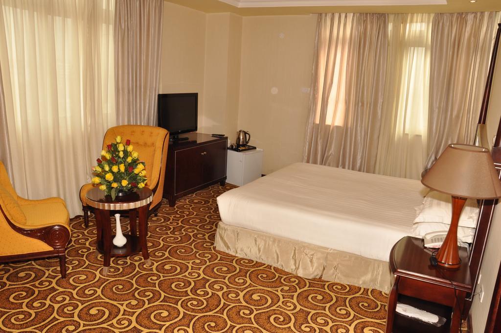 Ambassador Hotel Addis Abeba Zimmer foto